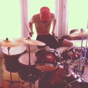 Meet your Posher, Sam